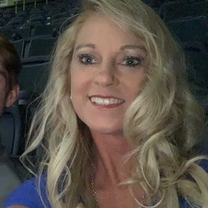 Meet your Posher, Tina